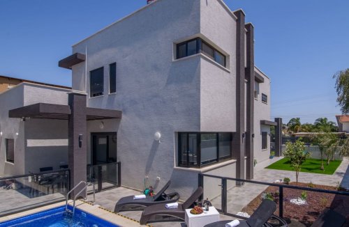 וילה בראשית